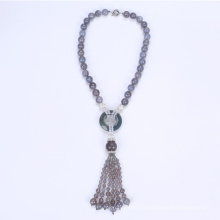 Этническое симпатичное короткое ожерелье из бисера с кисточкой